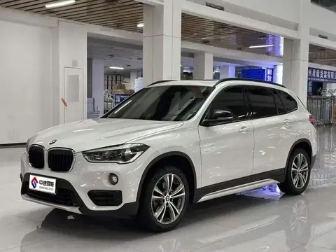 BMW X1 2019 sระบบขับเคลื่อน18Li Premium Edition