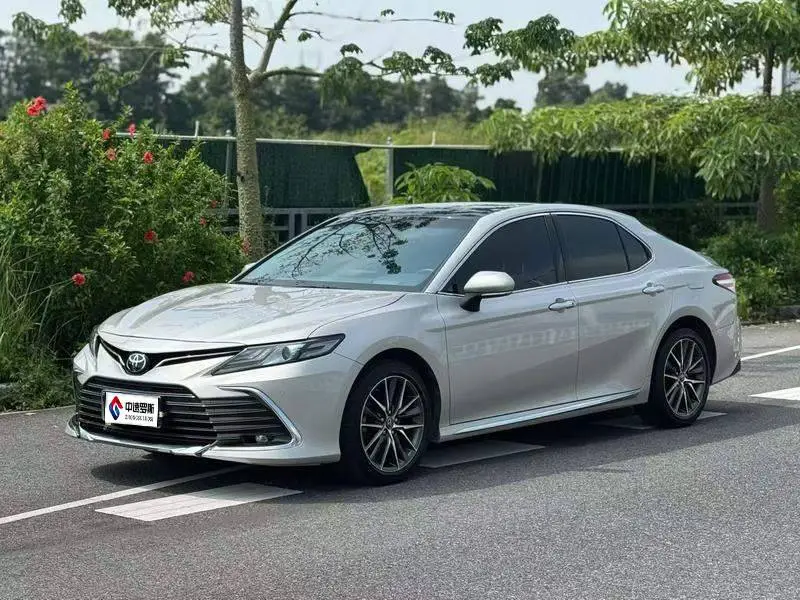 Camry 2023 2.5G Deluxe Edition