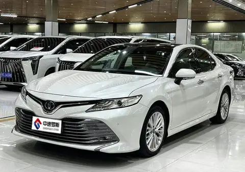 Camry 2018 2.5G Deluxe Edition