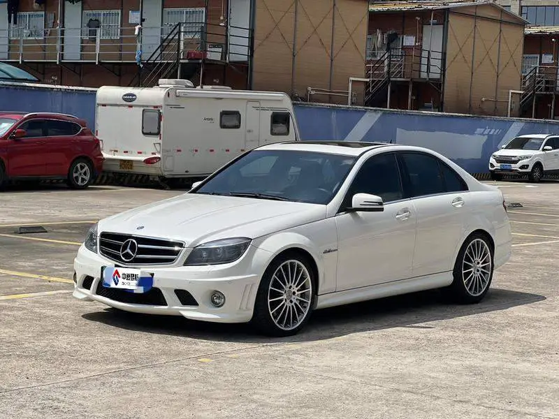 Mercedes-Benz C-Class AMG 2010 AMG C 63 Dynamic Enhanced Edition