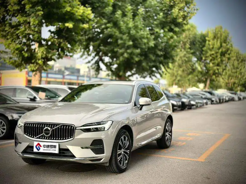 Volvo XC60 2022 B5 4WD Zhiyuan Deluxe Edition