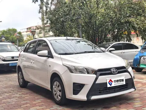 YARiS L 2014 1.3E Manual Charm Edition