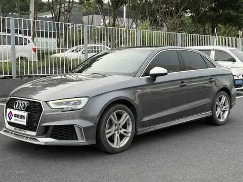 Audi A3 2020 Limousine 35 TFSI Fashion National VI