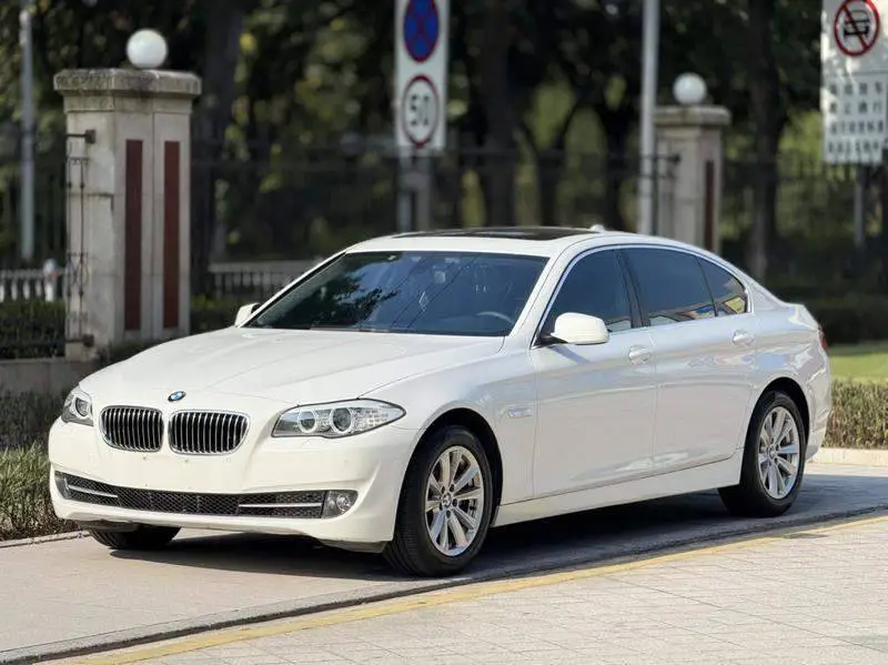 BMW 5 Series 2013 525Li Luxury