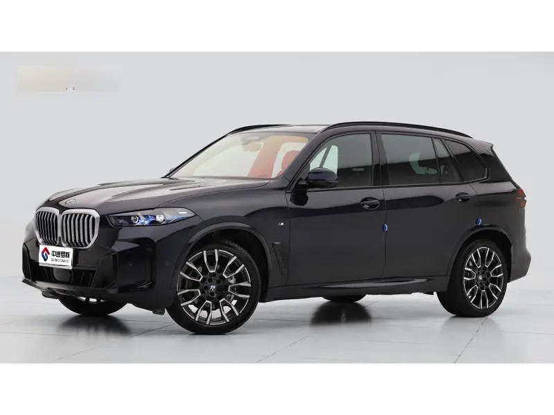 BMW X5 2023 xระบบขับเคลื่อน 40Li M Sport Night Edition