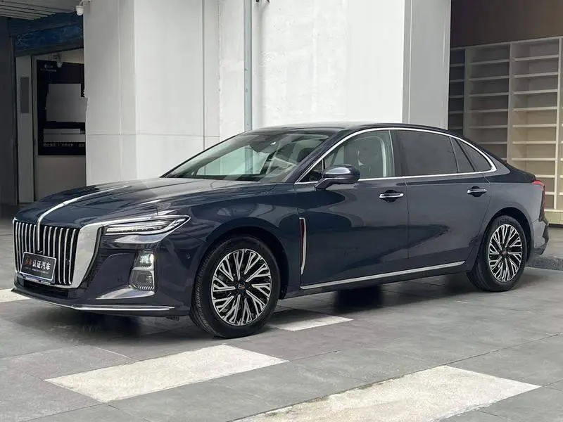 Hongqi H5 2024 2.0T Automatic Intelligent Connection Flagship Edition