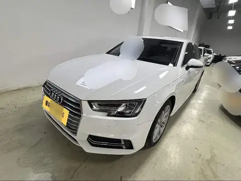 Audi A4L 2018 30th Anniversary รุ่น 40 TFSI Fashion รุ่น