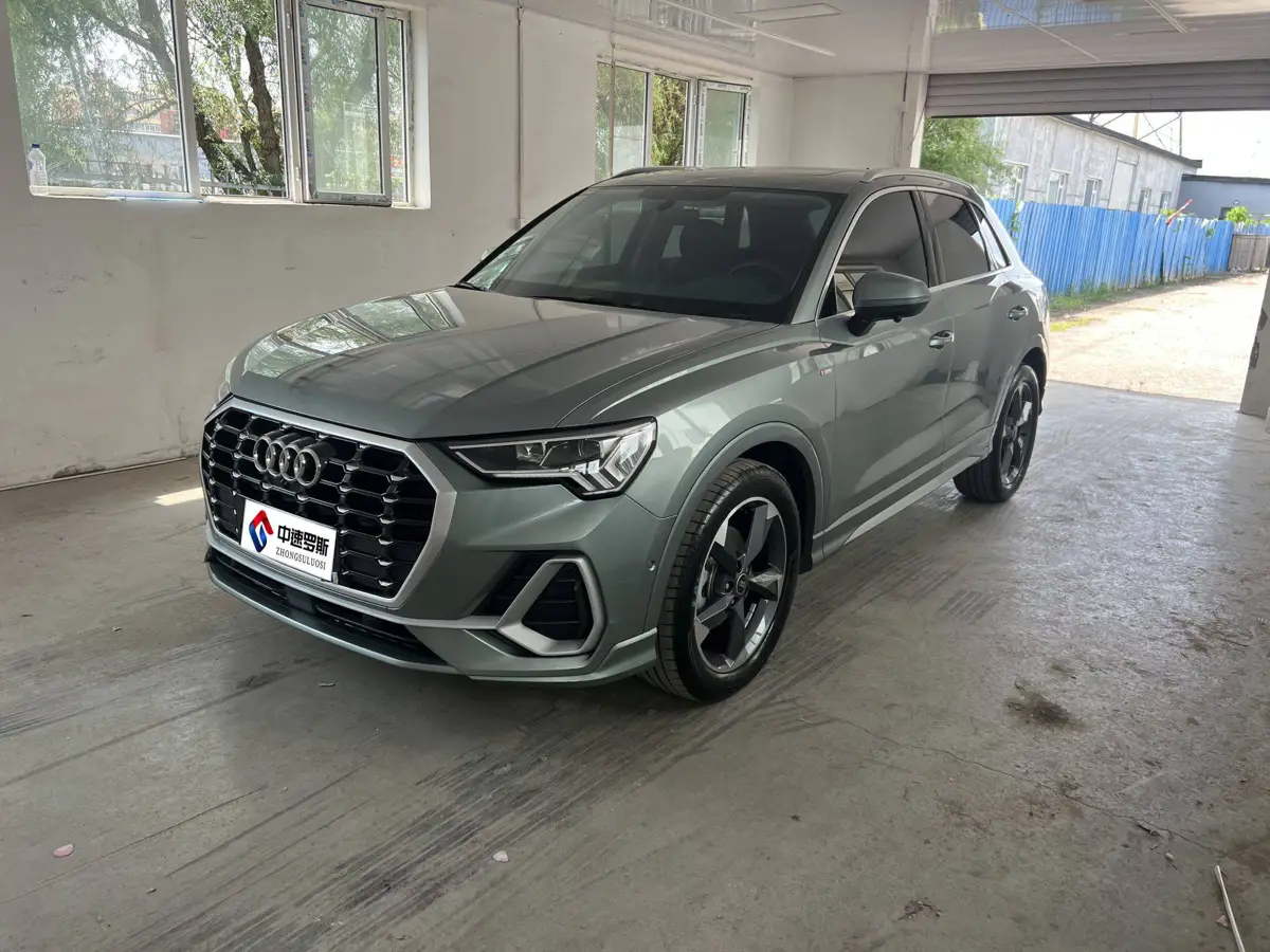 Audi Q3 2023 35 TFSI Fashion Dynamic Edition (1.4T)
