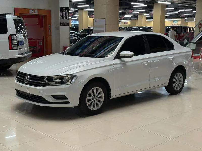 Bora 2018 1.5L Automatic Fashion Model