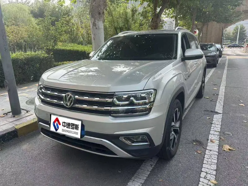 Touron 2020 380TSI 4WD Luxury Edition National VI