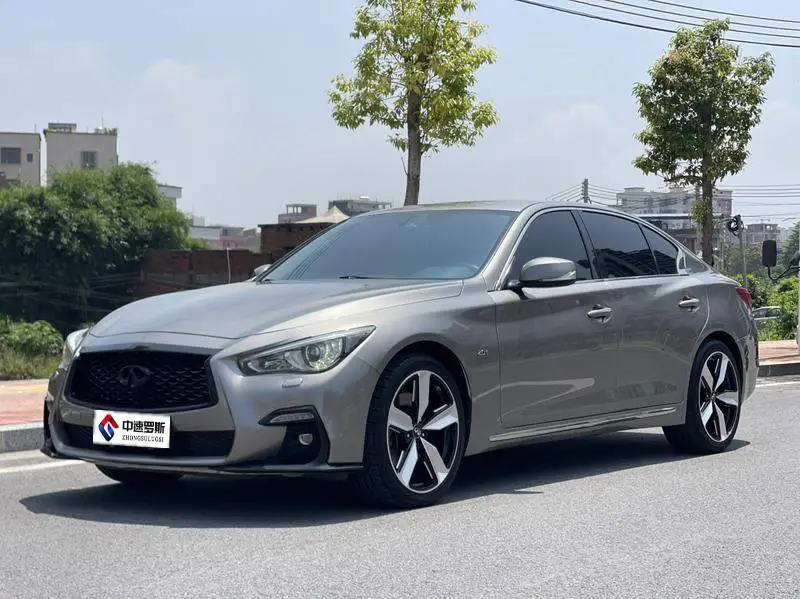 Infiniti Q50L 2015 2.0T Sports Edition