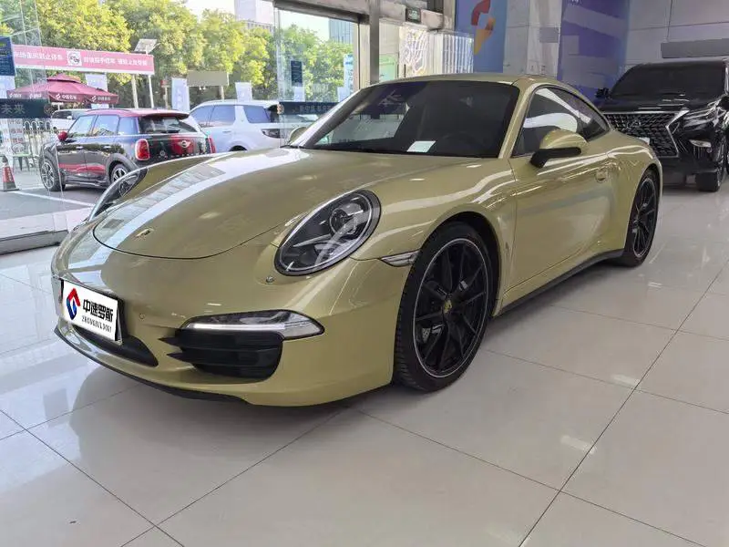 Porsche 911 2013 Carrera 4 3.4L