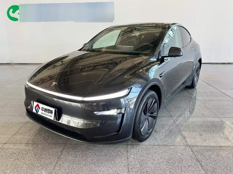 Model Y 2025 rear-wheel drive first edition