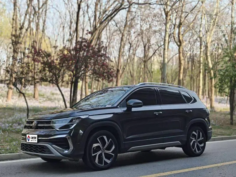 Tharu 2023 300TSI 2WD Full Moon Edition