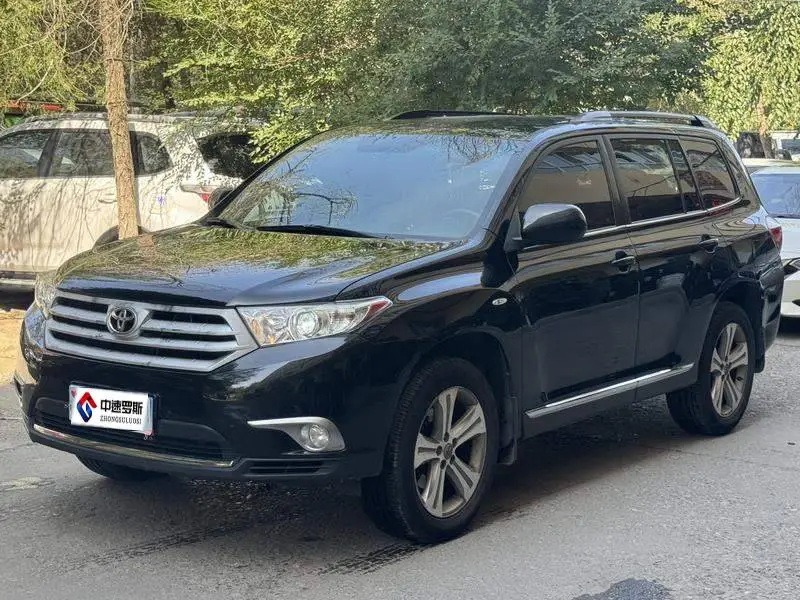 Highlander 2012 2.7L 2WD 5-seater sports version