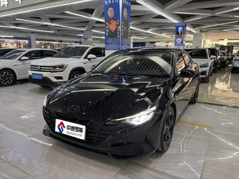 Elantra 2022 1.5L CVT LUX Black Knight Limited Edition
