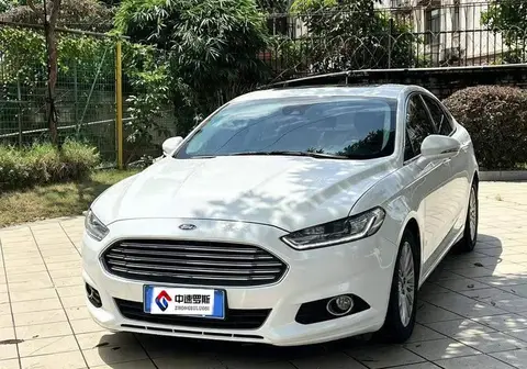 Mondeo 2013 2.0L GTDi200 Fashion Mẫu