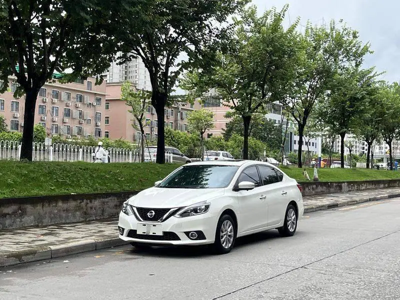 Sylphy 2019 1.6XV CVT Intelligent Link Premium Edition National VI