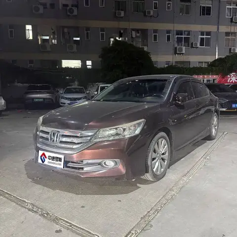 Accord 2014 2.4L EXN Luxury Navigation Edition