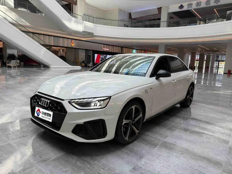 Audi A4L 2024 40 TFSI Luxury Dynamic Edition
