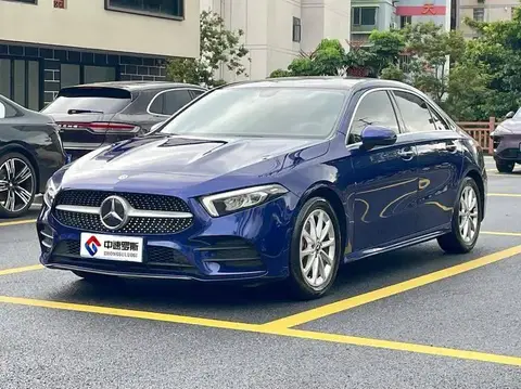 Mercedes-Benz A-Class 2020 A 200 L sports sedan dynamic version