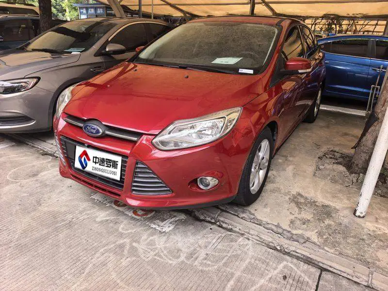 Fox 2012 Hatchback 1.6L Automatic Fashion Edition