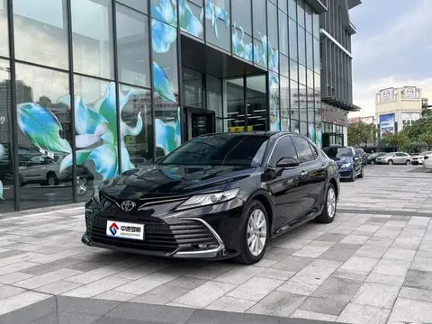 Camry 2021 2.0G Deluxe Edition