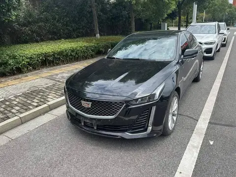 Cadillac XT5 2022 2.0T 2WD Luxury Model