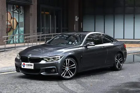 BMW 4 السلسلة 2019 430i M Sport Night Edition