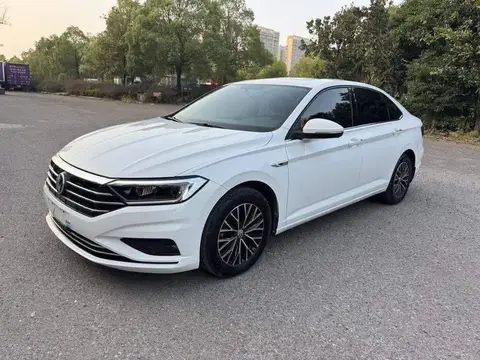 Sagitar 2020 200TSI DSG Comfort National VI