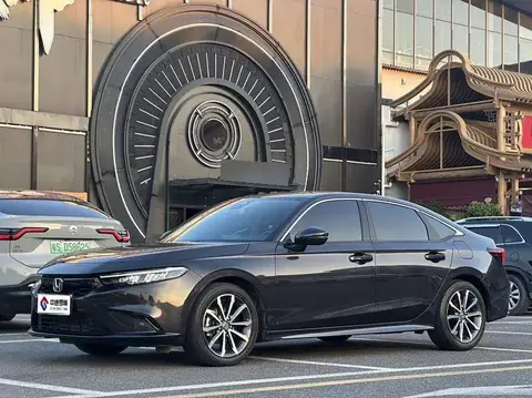 Stylish 2023 240TURBO CVT Deluxe Edition