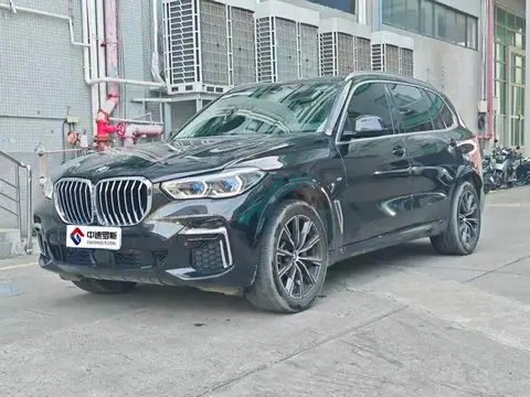 BMW X5 2022 xHệ dẫn động 30Li Premium M Sport Package