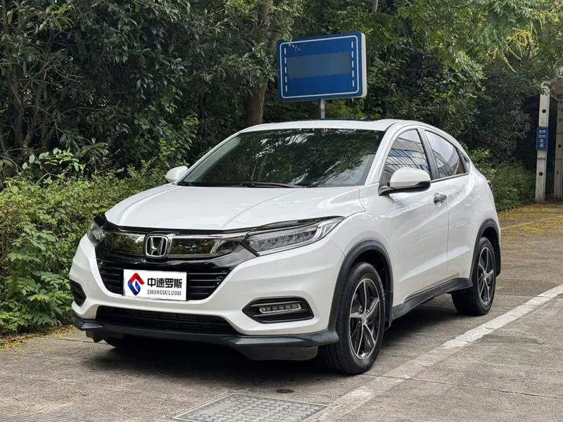 VEZHI 2019 220 TURBO CVT Luxury Edition National VI