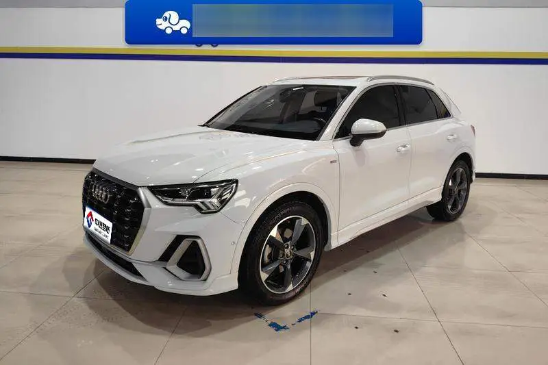 Audi Q3 2022 35 TFSI Stylish and Dynamic