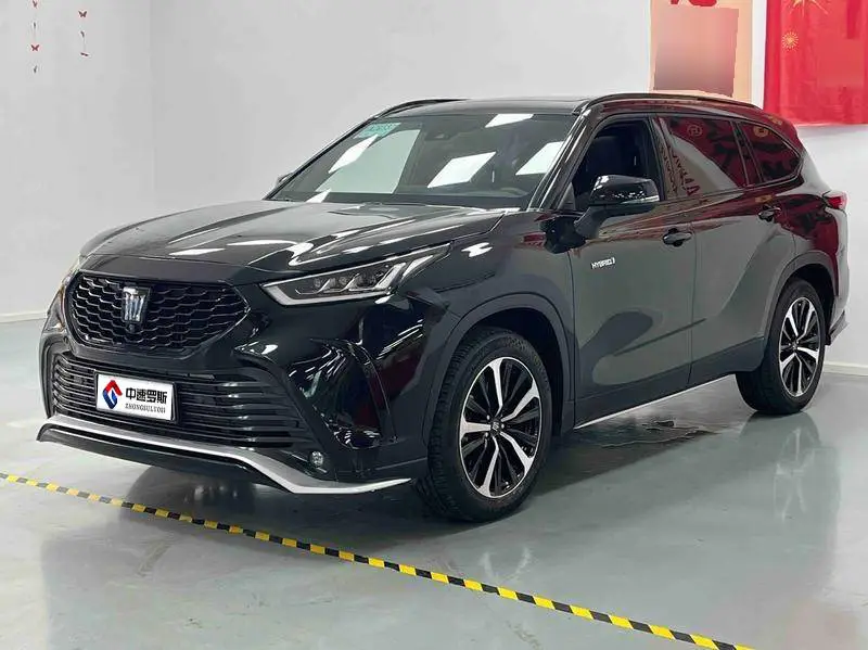 Crown Land 2021 2.5L HEV 4WD Premium Edition