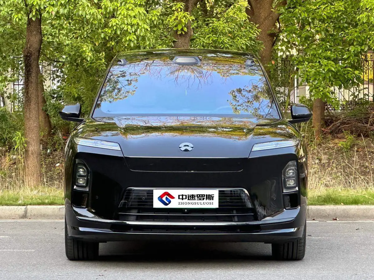 NIO ES8 2026 Six-Seat Executive Luxury Edition