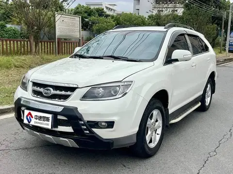 BYD S6 2014 2.0L Manual Luxury 5-seater