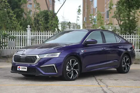 Octavia 2022 PRO TSI280 Luxury Edition