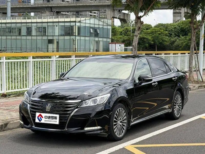 crown 2018 2.0T Sports Edition