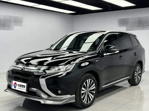 Outlander 2021 2.0L 2WD Enjoy Edition 5 Seaters