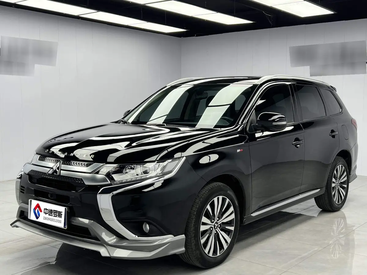 Outlander 2021 2.0L 2WD Enjoy Edition 5 Seaters