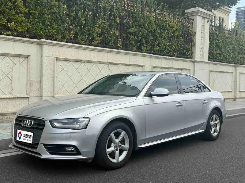 Audi A4L 2013 35 TFSI Automatic Standard Model