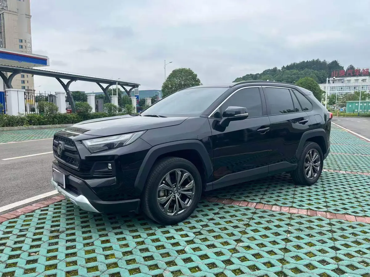 RAV4 Rongfang 2023 2.0L CVT 4WD Adventure Plus Edition