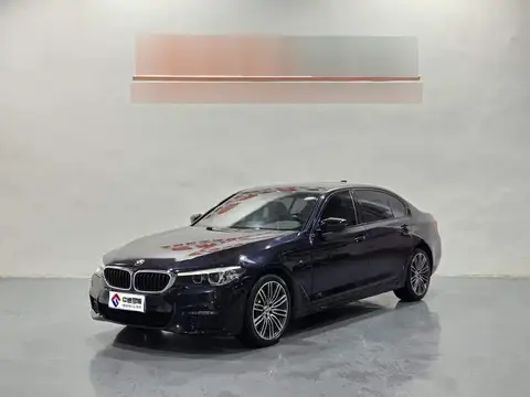 BMW 5 Series 2019 530Li Leading M Sport Package
