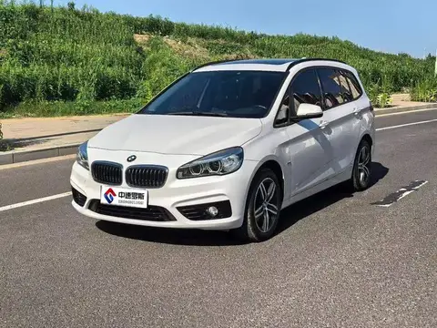 BMW 2 ซีรีส์ Touring Car 2015 218i Sport Design Package