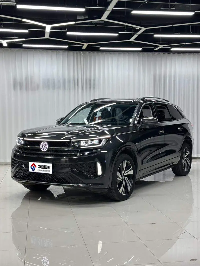 Tour 2024 380TSI 4WD R-Line Touring Edition
