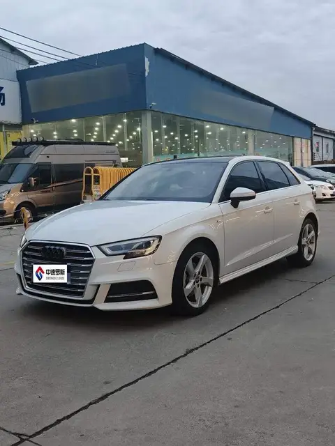 Audi A3 2020 Sportback 35 TFSI Fashionable National V