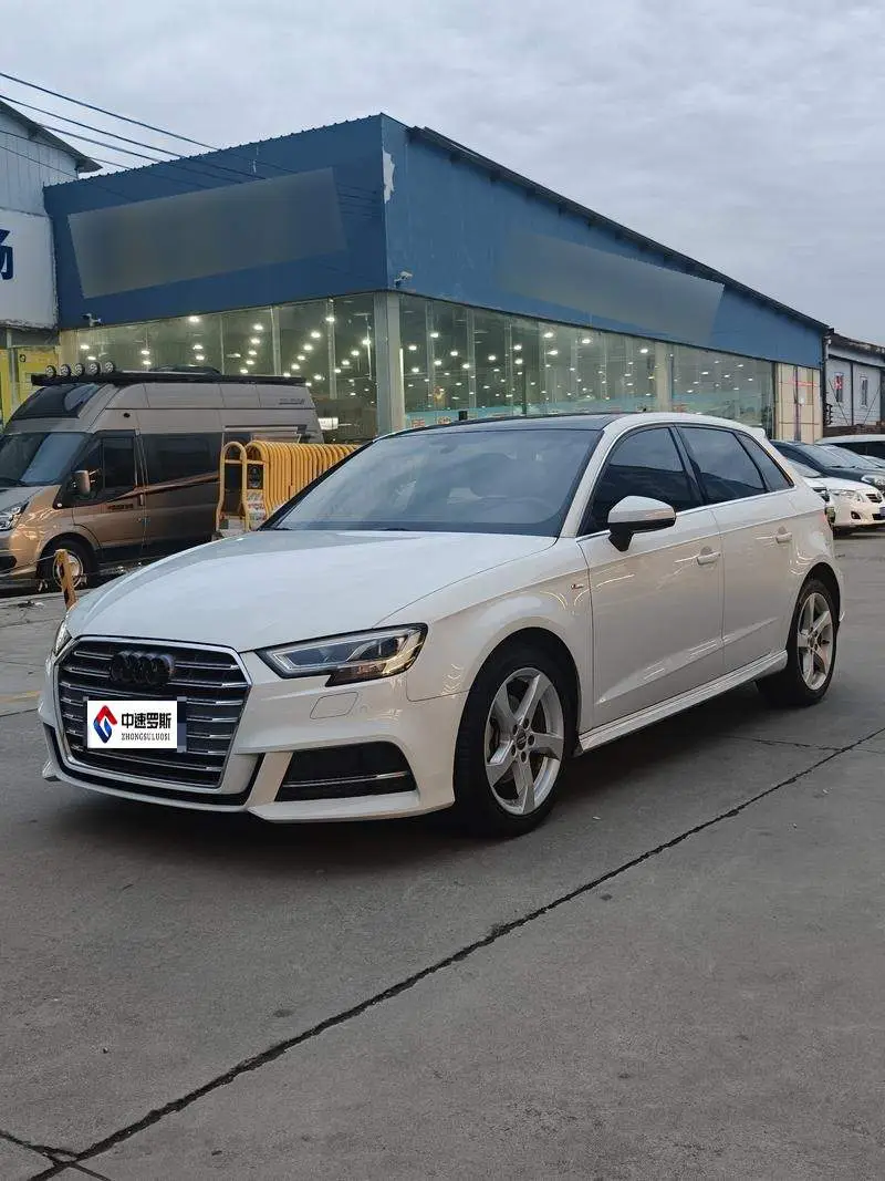 Audi A3 2020 Sportback 35 TFSI Fashionable National V