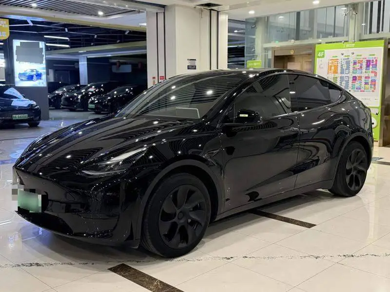 الطراز Y 2023 rear-wheel drive version