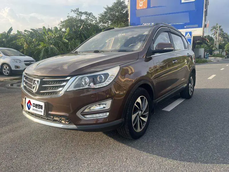 Baojun 560 2016 1.8L iAMT Elite